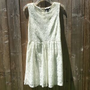 White Forever 21 Crochet Sundress Size Medium